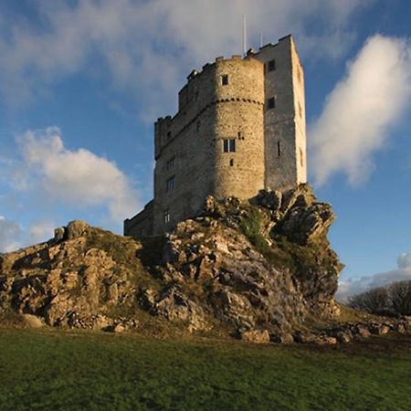 מלון Roch Castle מראה חיצוני תמונה